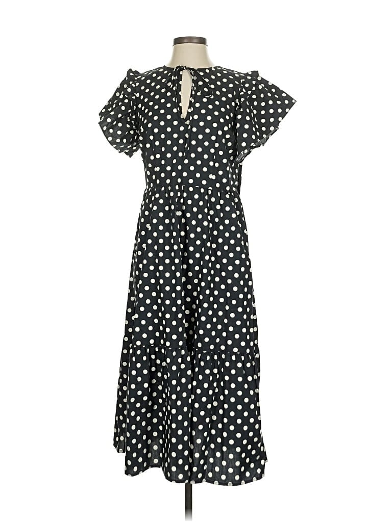 Click to view more detailed imagery on our partner's website Pre-owned Who What Wear Casual Dress In Black