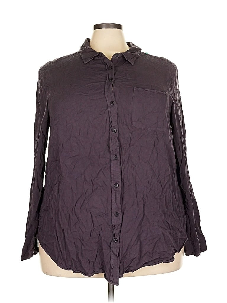 Pre-owned Torrid Long Sleeve Button Down Shirt In Purple