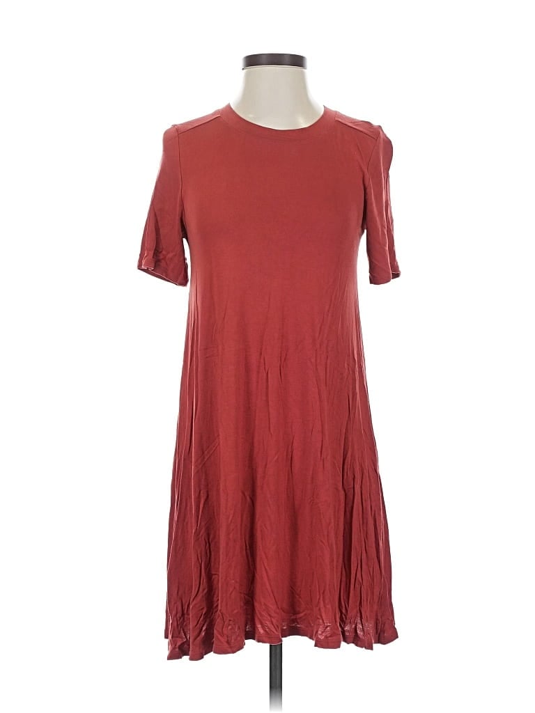 Pre-owned Bcbgeneration Casual Dress In Burgundy