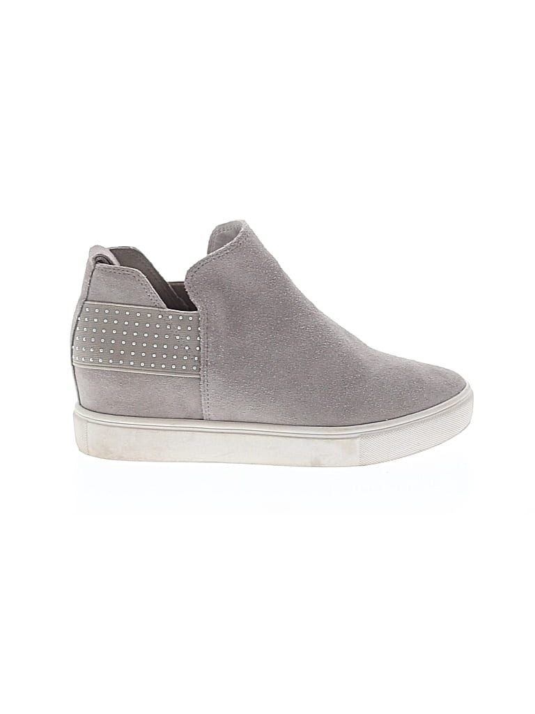 Pre-owned Steve Madden Sneakers In Gray