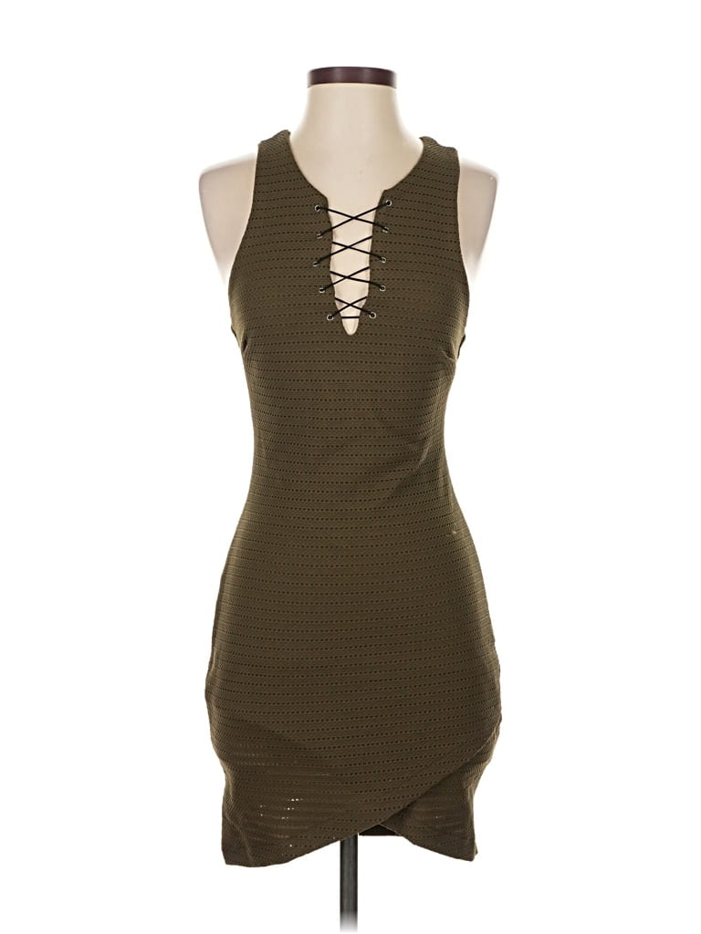 Pre-owned Astr Casual Dress In Brown