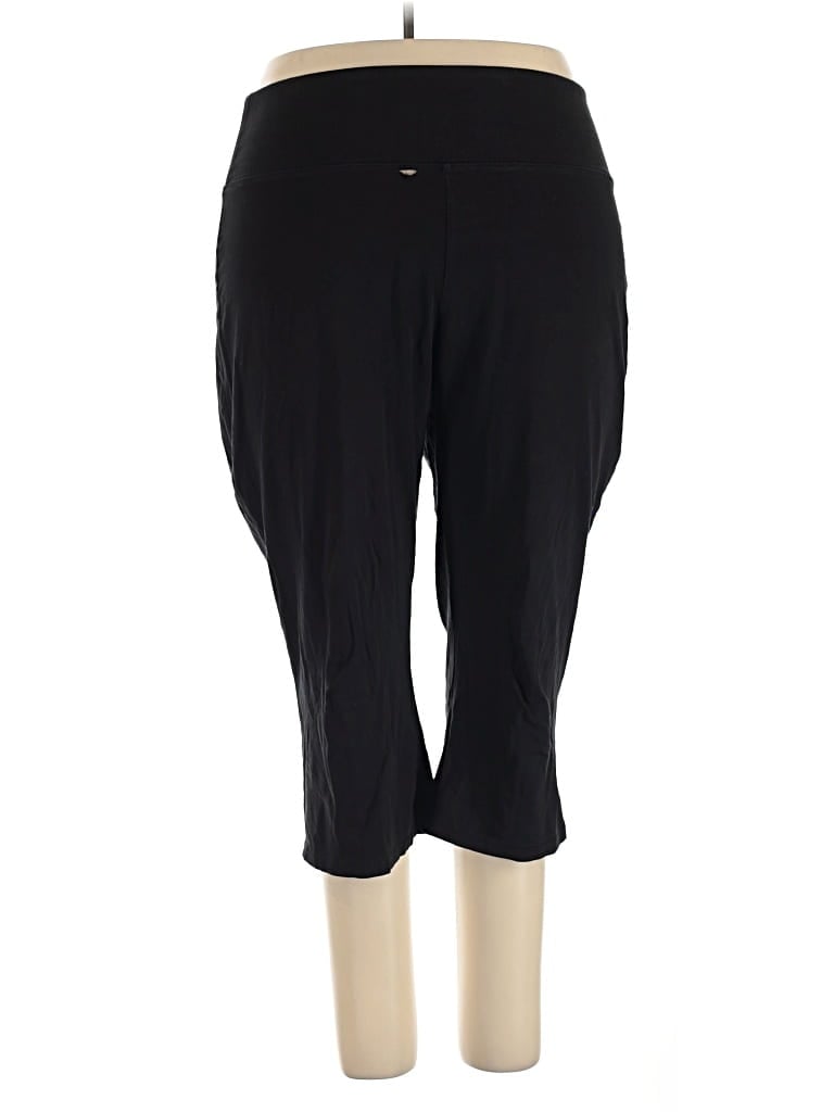 Click to view more detailed imagery on our partner's website Pre-owned Livi Active Pants In Black