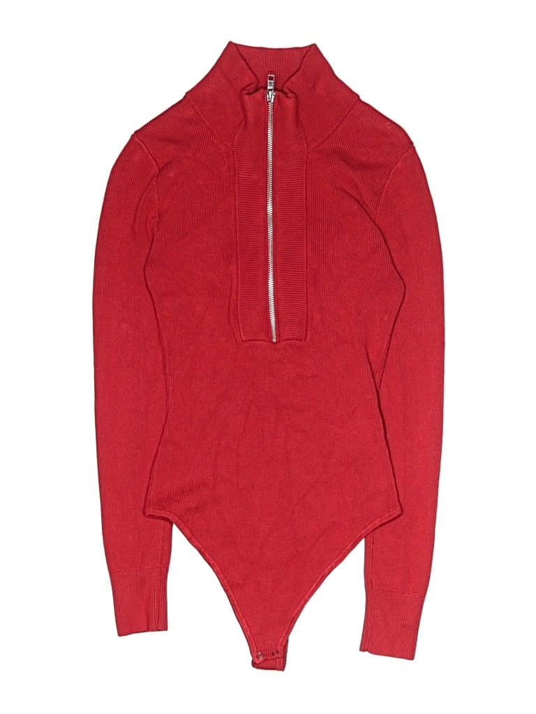 Click to view more detailed imagery on our partner's website Pre-owned Abercrombie & Fitch Bodysuit In Red