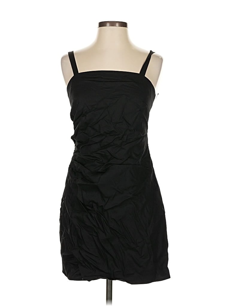 Click to view more detailed imagery on our partner's website Pre-owned Loft Versa Cocktail Dress In Black