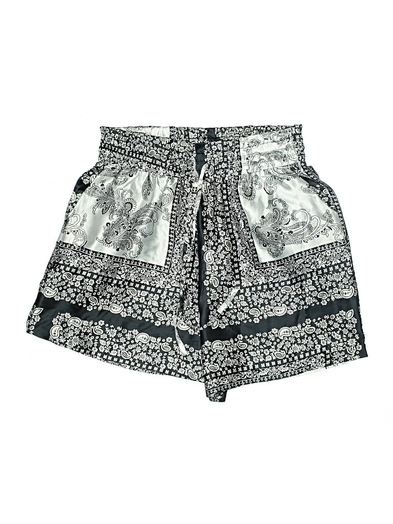 Pre-owned Kaktus Shorts In Silver