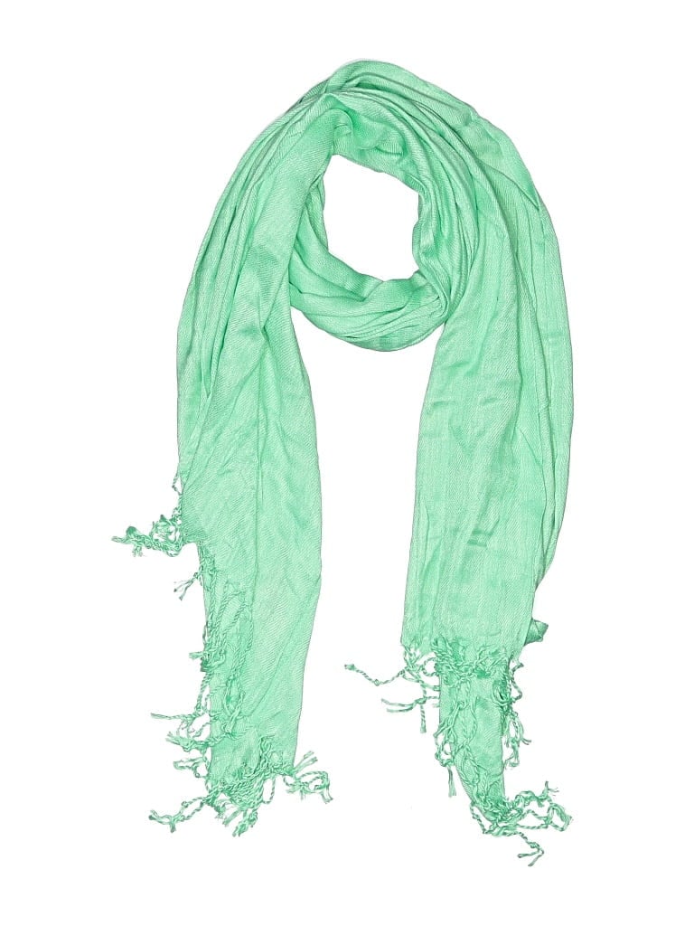 Click to view more detailed imagery on our partner's website Pre-owned Bloomingdale's Scarf In Green