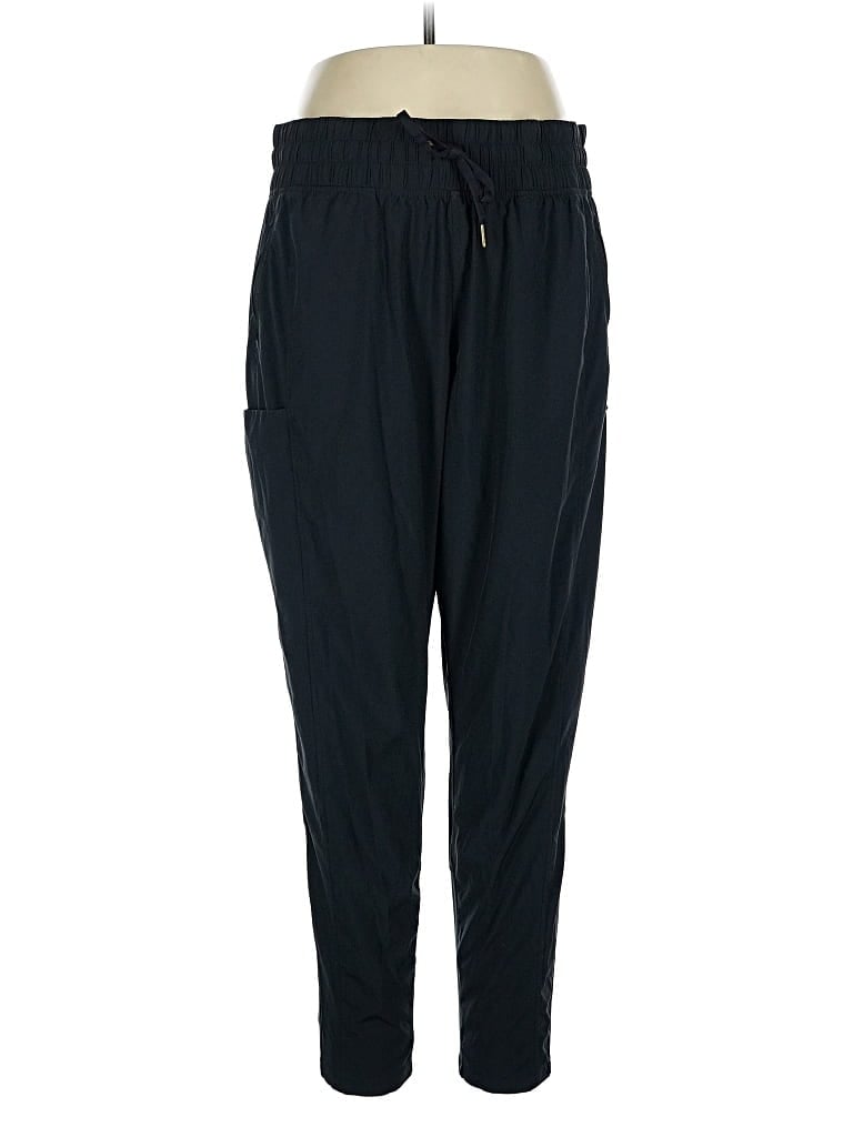 Pre-owned All In Motion Casual Pants In Black