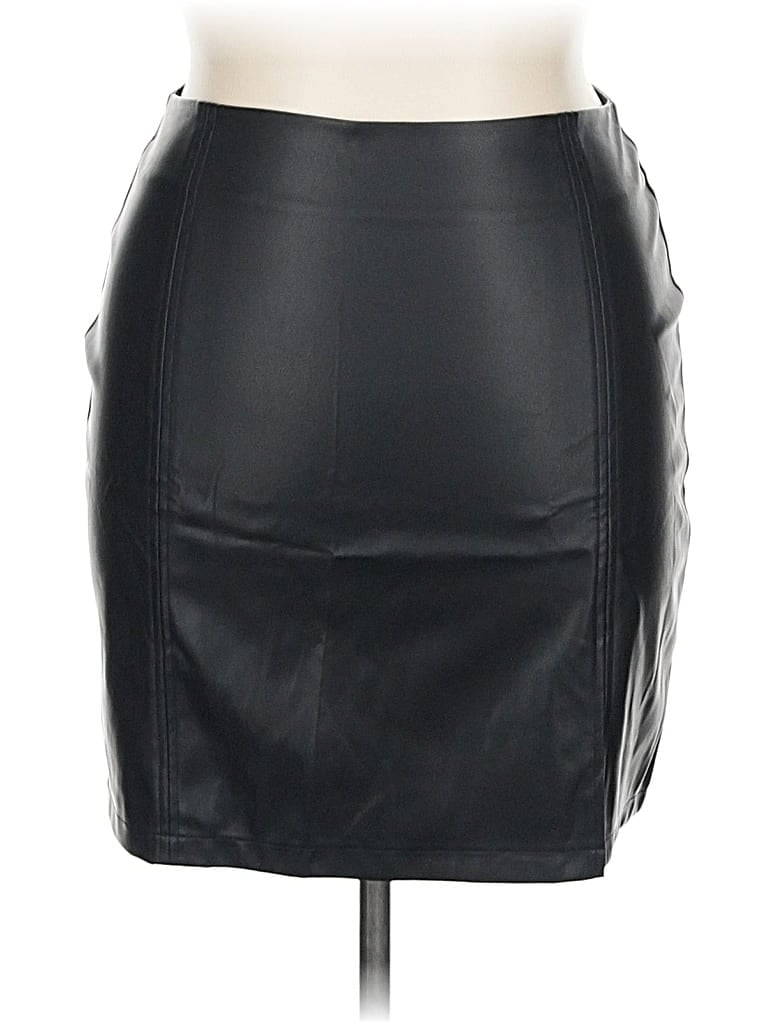 Mangopop Collection Faux Leather Skirt In Black
