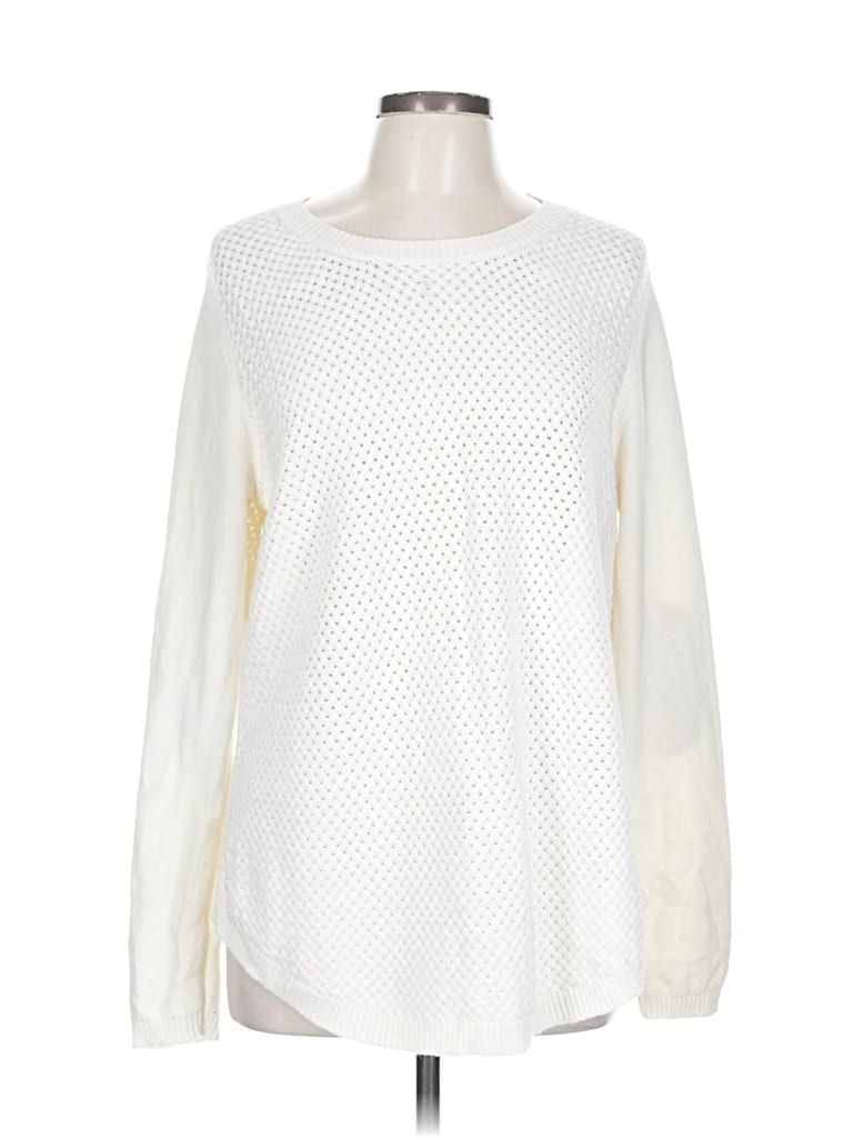 Click to view more detailed imagery on our partner's website Pre-owned Lety & Me Pullover Sweater In White
