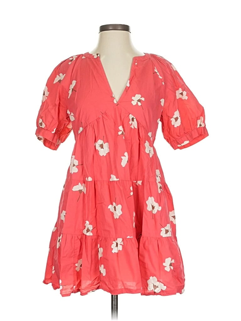 Pre-owned Universal Thread Casual Dress In Red