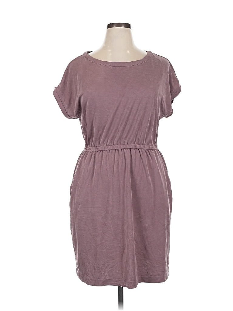 Click to view more detailed imagery on our partner's website Pre-owned Nicole Miller Casual Dress In Purple