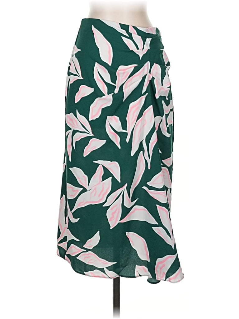 Click to view more detailed imagery on our partner's website Pre-owned Nine West Casual Skirt In Green
