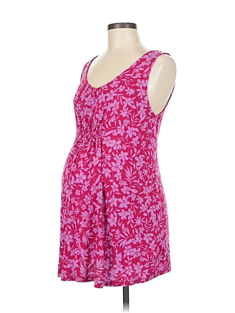 Click to view more detailed imagery on our partner's website Pre-owned Old Navy - Maternity Casual Dress In Pink