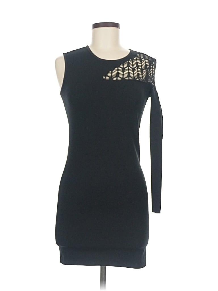 Click to view more detailed imagery on our partner's website Pre-owned Trafaluc By Zara Cocktail Dress In Black