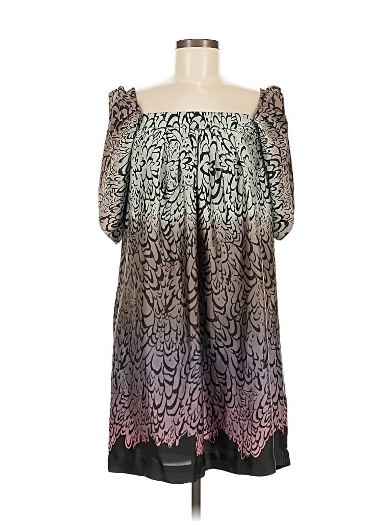 Click to view more detailed imagery on our partner's website Pre-owned Bcbgeneration Cocktail Dress In Gray