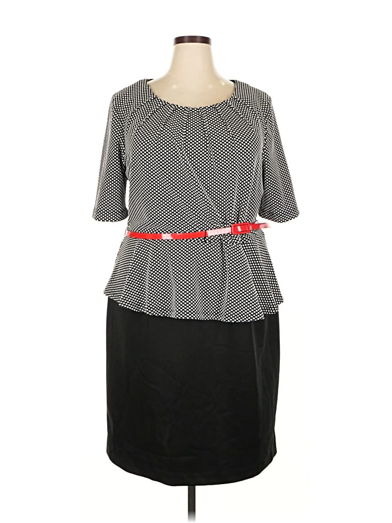 Click to view more detailed imagery on our partner's website Pre-owned Db Established 1962 Casual Dress In Gray