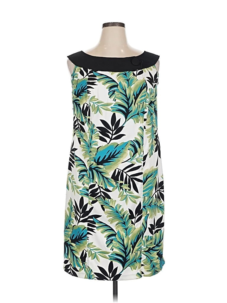 Pre-owned Dressbarn Casual Dress In Green