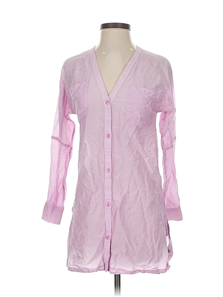Click to view more detailed imagery on our partner's website Pre-owned Athleta 3/4 Sleeve Blouse In Purple