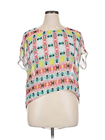 Bisou Bisou Sleeveless Blouse (view 1)