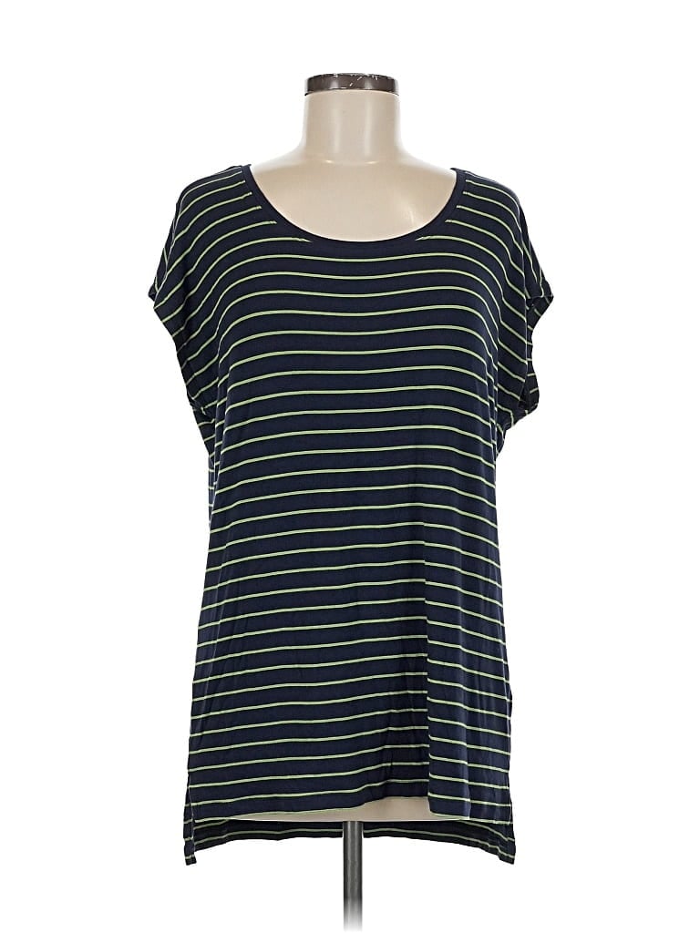 Click to view more detailed imagery on our partner's website Pre-owned Cabi Short Sleeve T-shirt In Blue