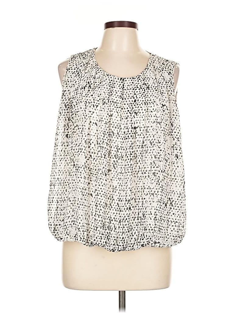 Pre-owned Calvin Klein Sleeveless Blouse In Silver
