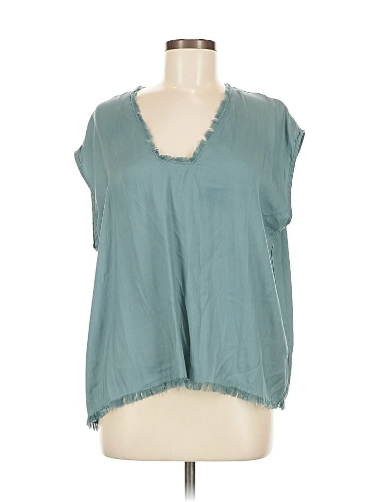 Click to view more detailed imagery on our partner's website Pre-owned Grade & Gather Sleeveless T-shirt In Blue