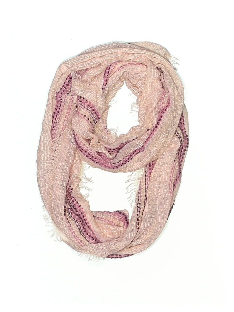 Click to view more detailed imagery on our partner's website Pre-owned Unbranded Scarf In Pink