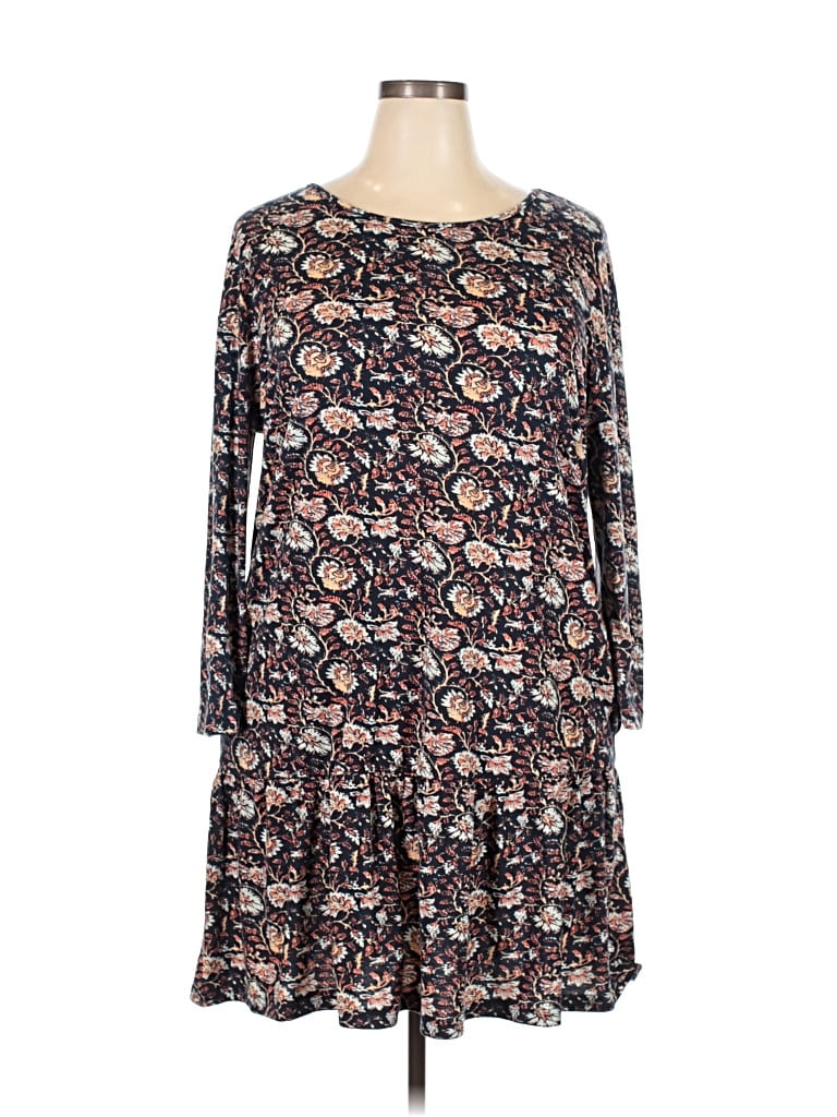 Pre-owned Suzanne Betro Casual Dress In Black