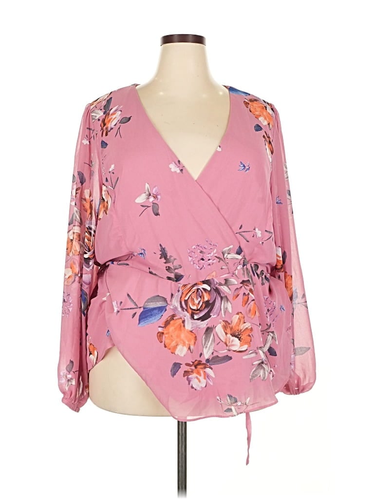 Click to view more detailed imagery on our partner's website Pre-owned City Chic 3/4 Sleeve Blouse In Pink