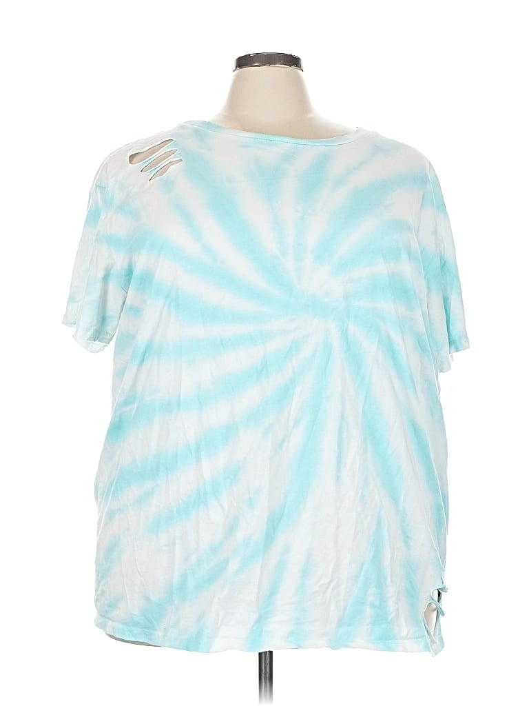 Pre-owned Torrid Short Sleeve T-shirt In Blue