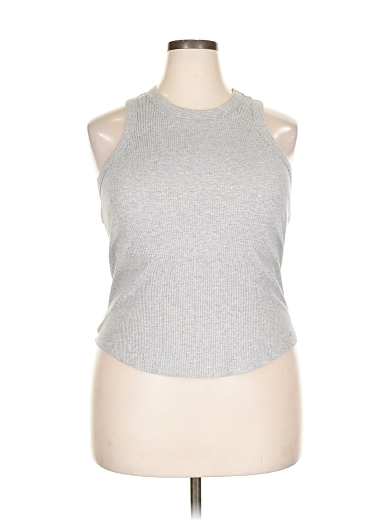 Click to view more detailed imagery on our partner's website Pre-owned Fabletics Tank Top Silver Halter Neckline Tops