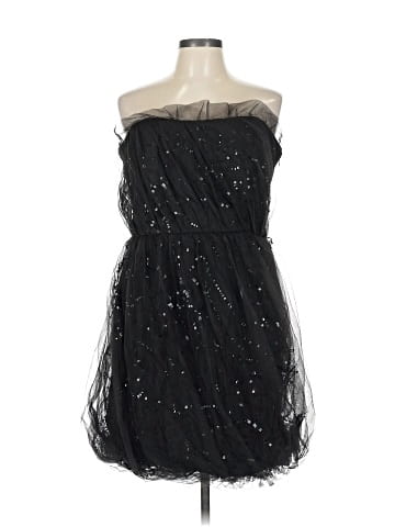 White by Vera Wang Cocktail Dress (view 1)