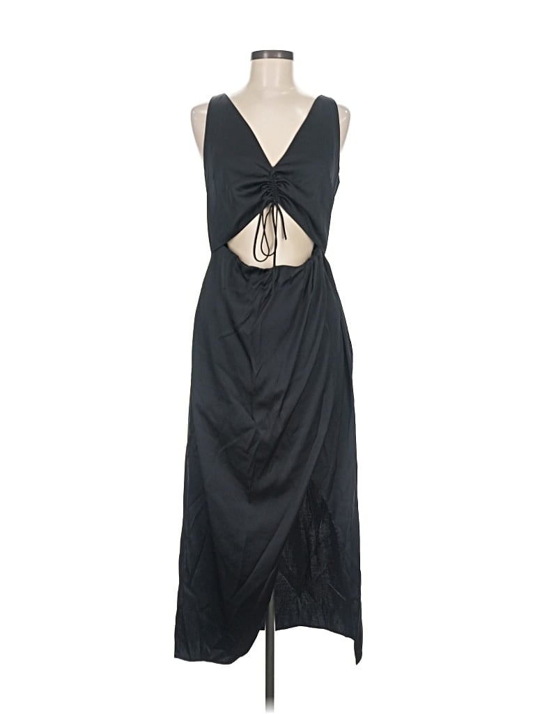 Click to view more detailed imagery on our partner's website Pre-owned Abercrombie & Fitch Cocktail Dress In Black