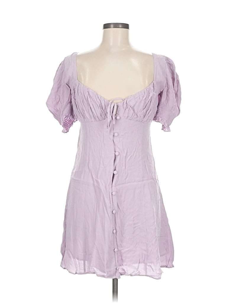 Pre-owned Urban Outfitters Casual Dress In Purple