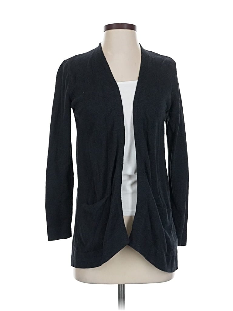 Pre-owned Old Navy Cardigan Sweater In Black