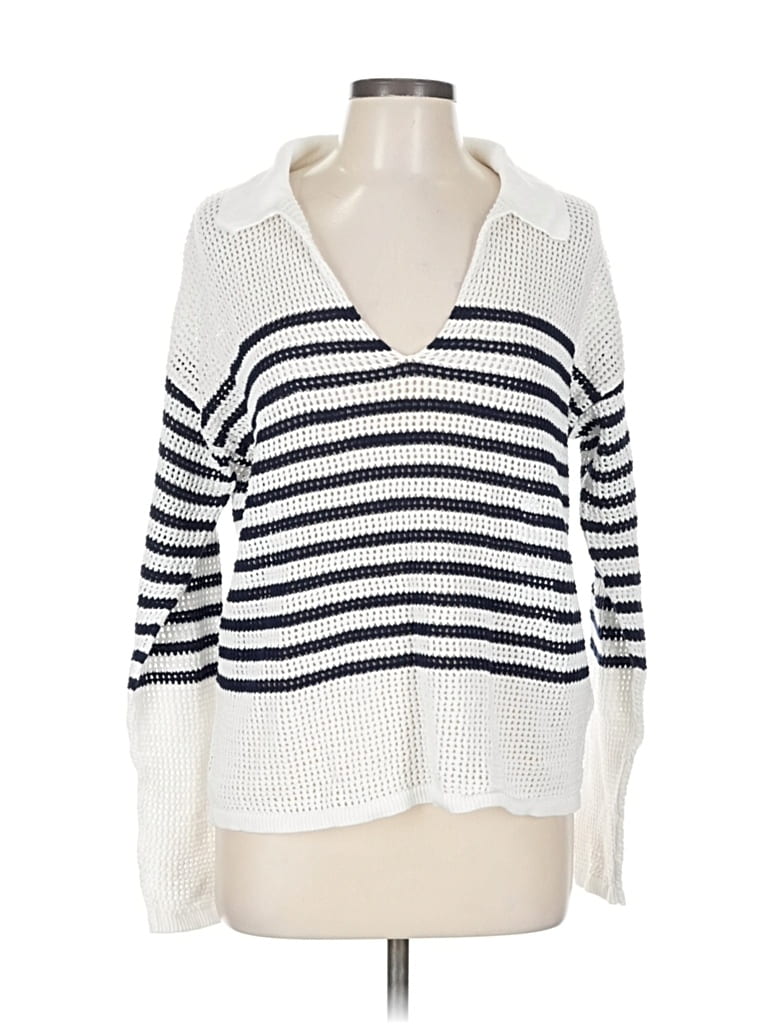 Pre-owned Gap Pullover Sweater In White