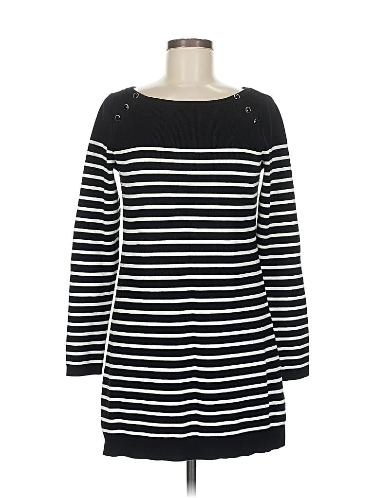 Pre-owned White House Black Market Pullover Sweater In Black