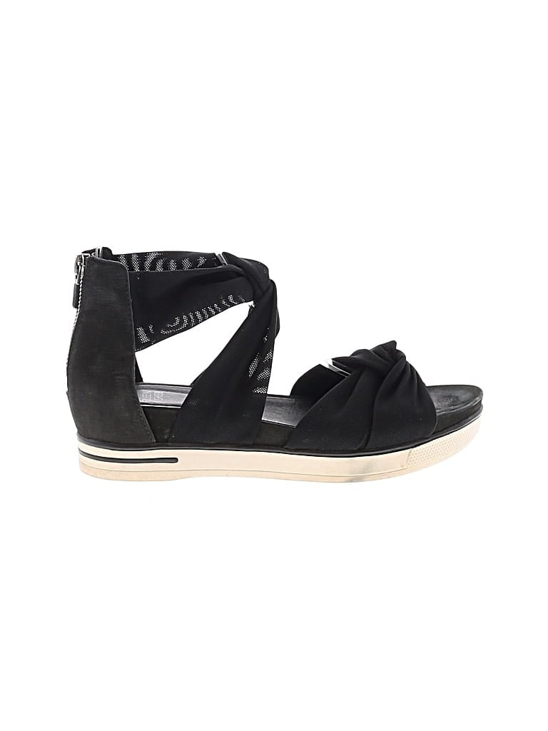 Pre-owned Eileen Fisher Sandals In Black