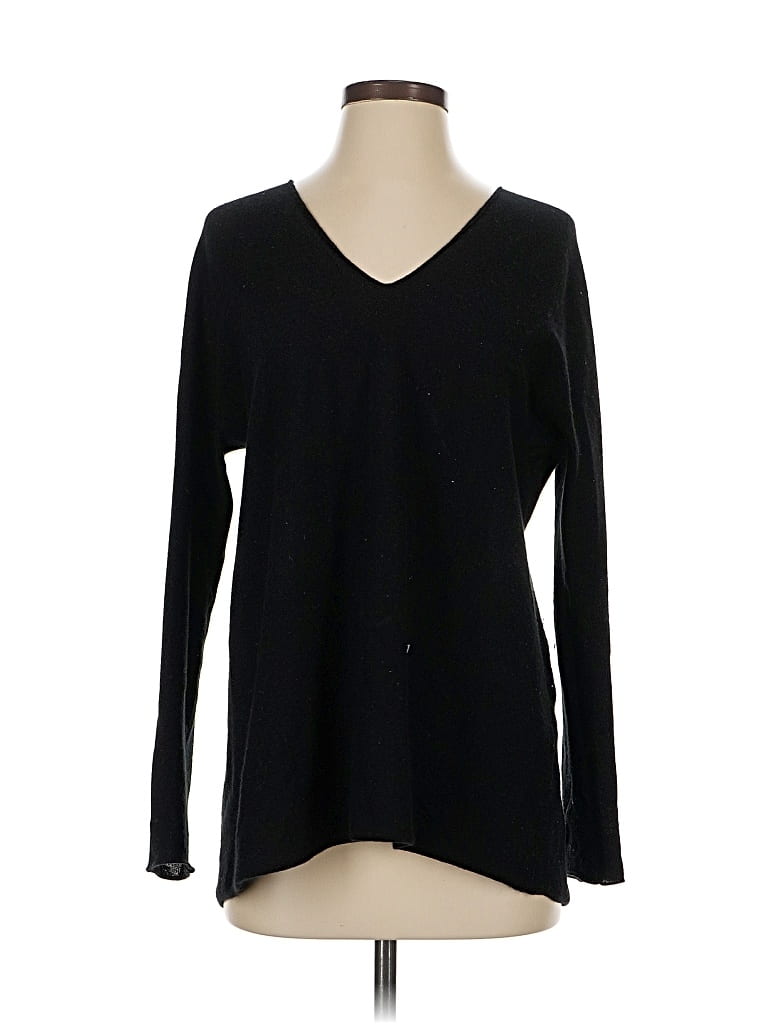 Click to view more detailed imagery on our partner's website Pre-owned Vince Pullover Sweater In Black