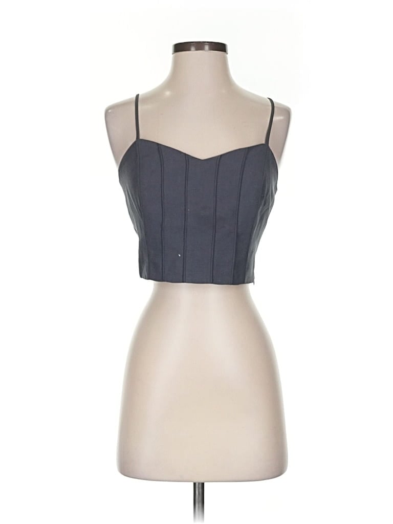 Click to view more detailed imagery on our partner's website Pre-owned Club Monaco Sleeveless Blouse In Gray