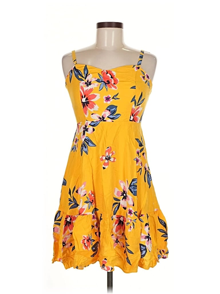 Click to view more detailed imagery on our partner's website Pre-owned Old Navy Casual Dress In Yellow