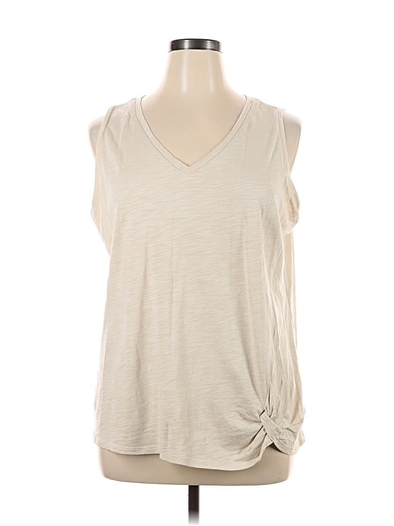 Click to view more detailed imagery on our partner's website Pre-owned Belle By Kim Gravel Sleeveless T-shirt In White