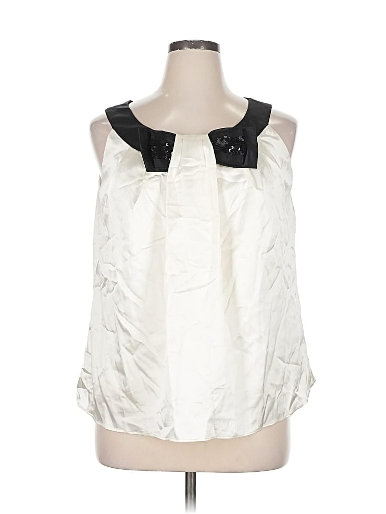 Pre-owned Roz & Ali Sleeveless Blouse In White