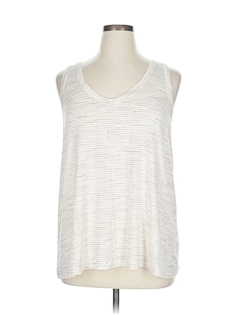 Pre-owned Old Navy Sleeveless Top Ivory Scoop Neck Tops In White