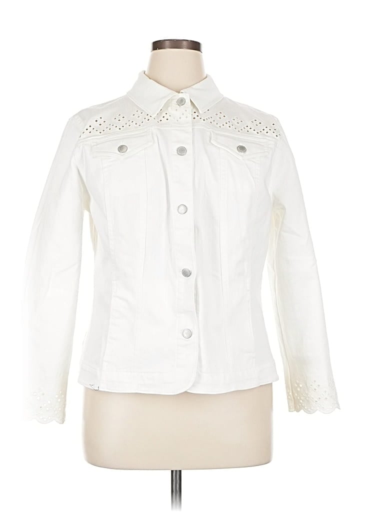Click to view more detailed imagery on our partner's website Pre-owned Charter Club Jacket In White