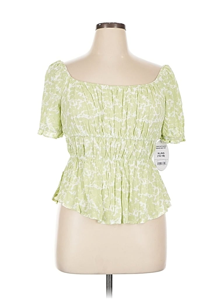 Scoop Short Sleeve Top Green Sweetheart Neckline Tops