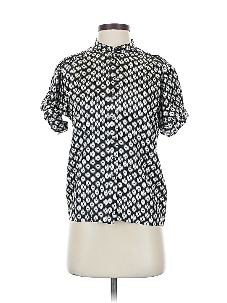 Click to view more detailed imagery on our partner's website Pre-owned French Connection Short Sleeve Silk Top Silver Houndstooth Pattern Mock Neckline Tops