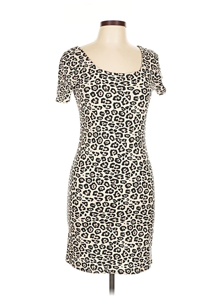 Primark Casual Dress In White