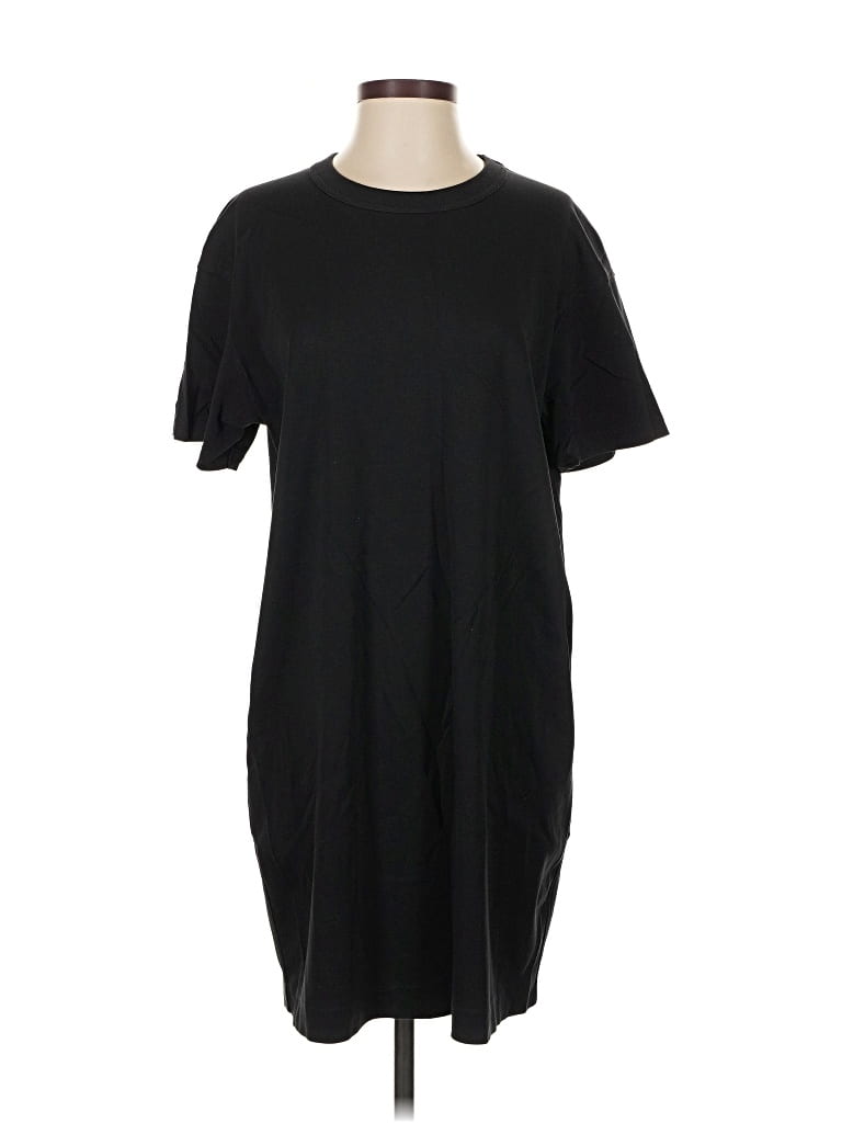 Pre-owned Uniqlo U Casual Dress In Black