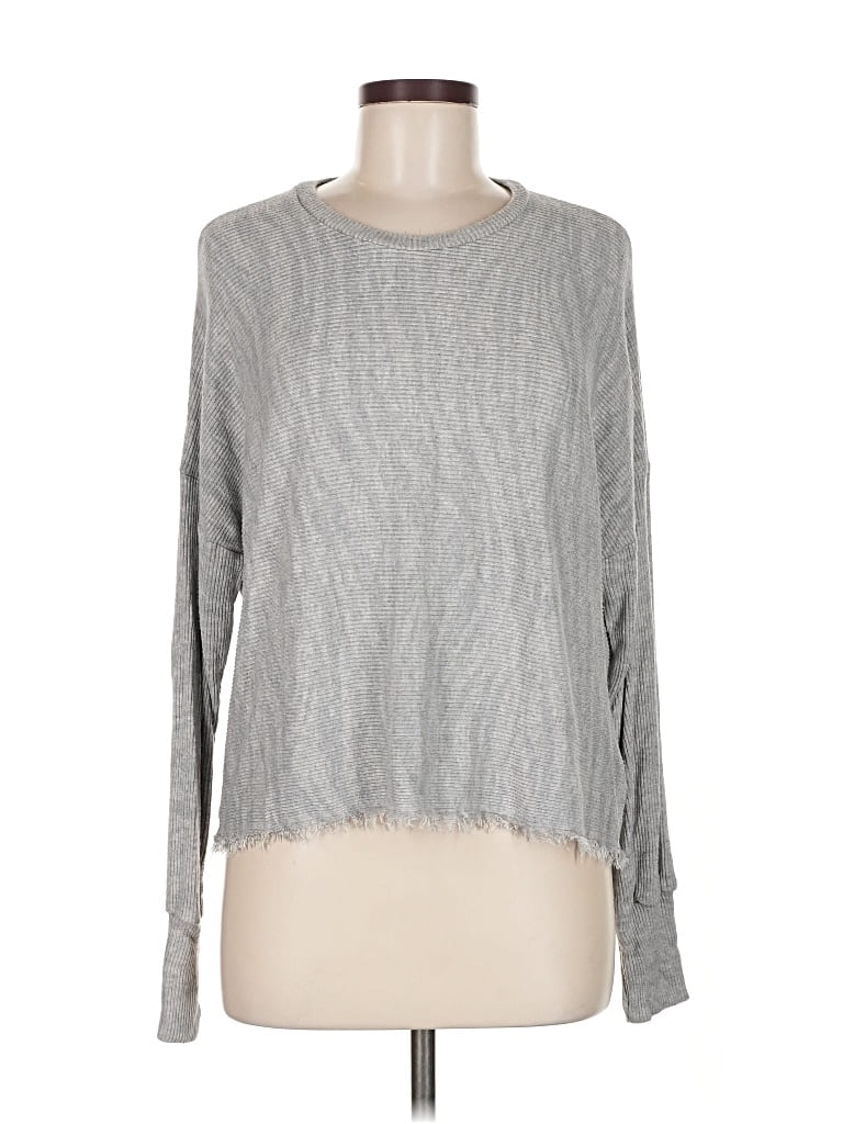 Click to view more detailed imagery on our partner's website Pre-owned Michael Lauren Long Sleeve Top Gray Crew Neck Tops